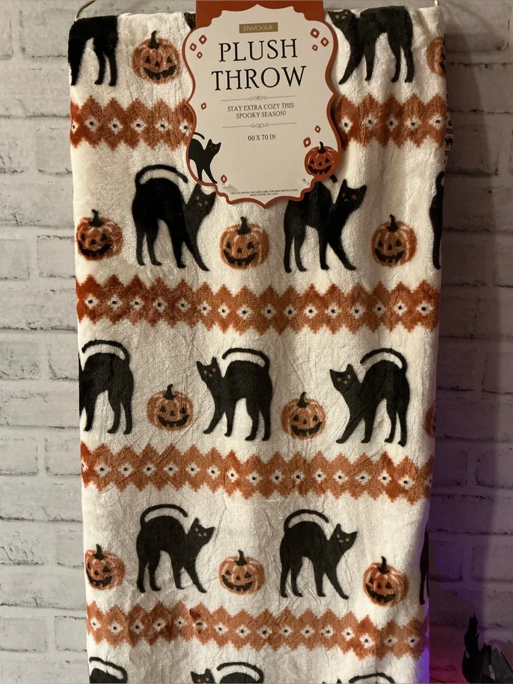 EnVogue Cats and Jack O Lantern Stripe Plush Throw Blanket - 60x70